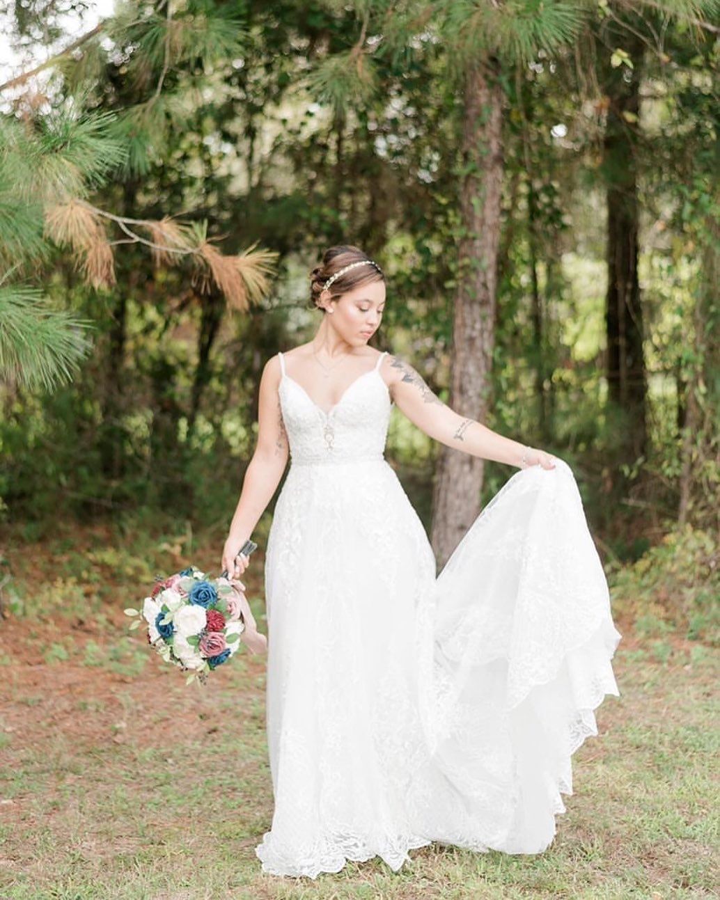 minerva's bridal outlet