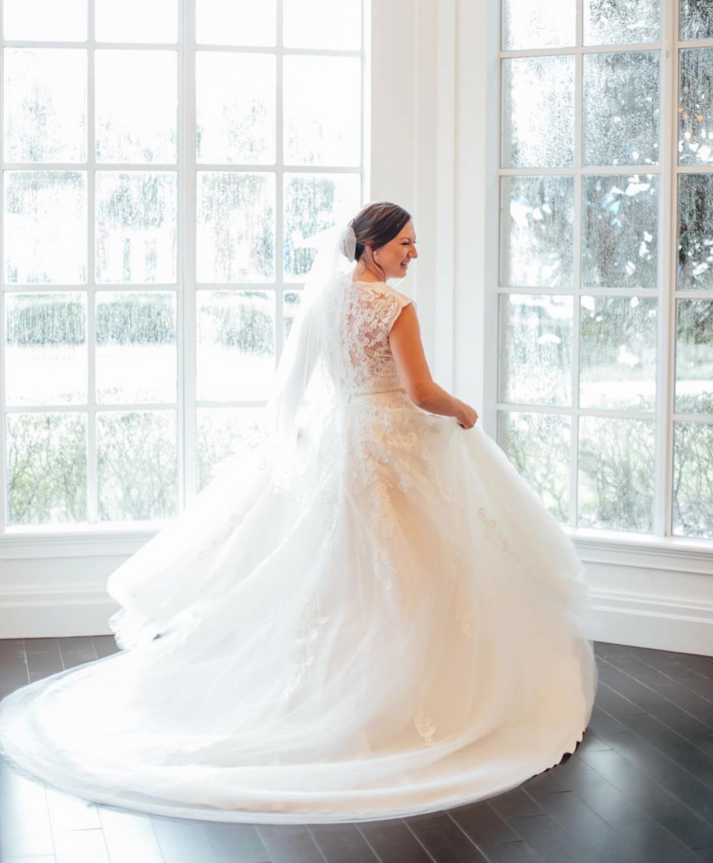 Gallery Image #slidesGrid6